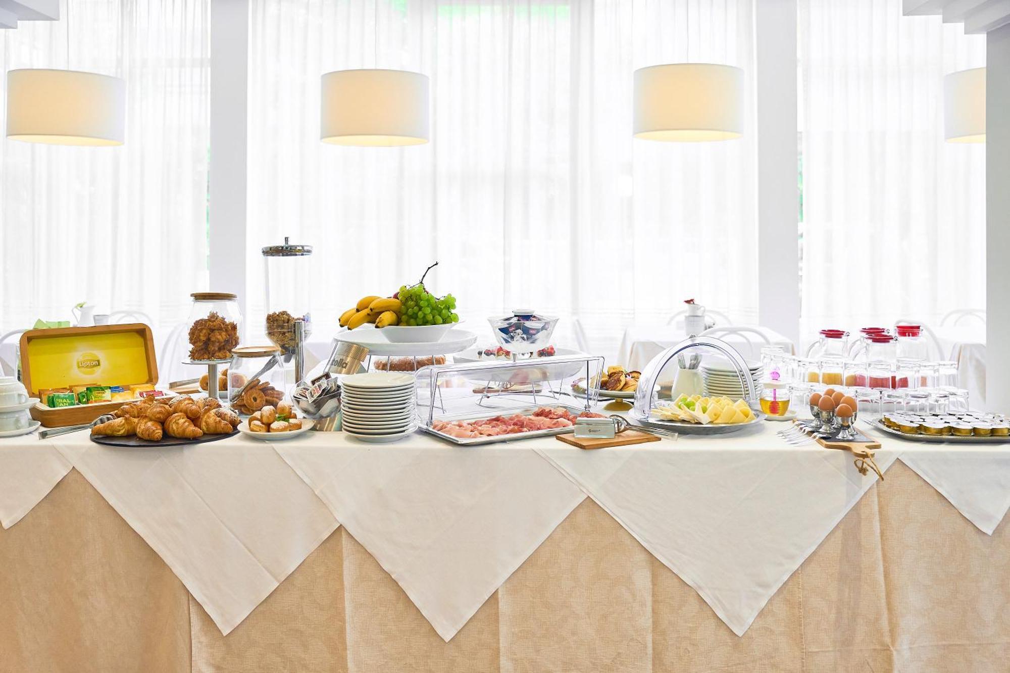 Hotel Bruna B&B Milano Marittima Luaran gambar