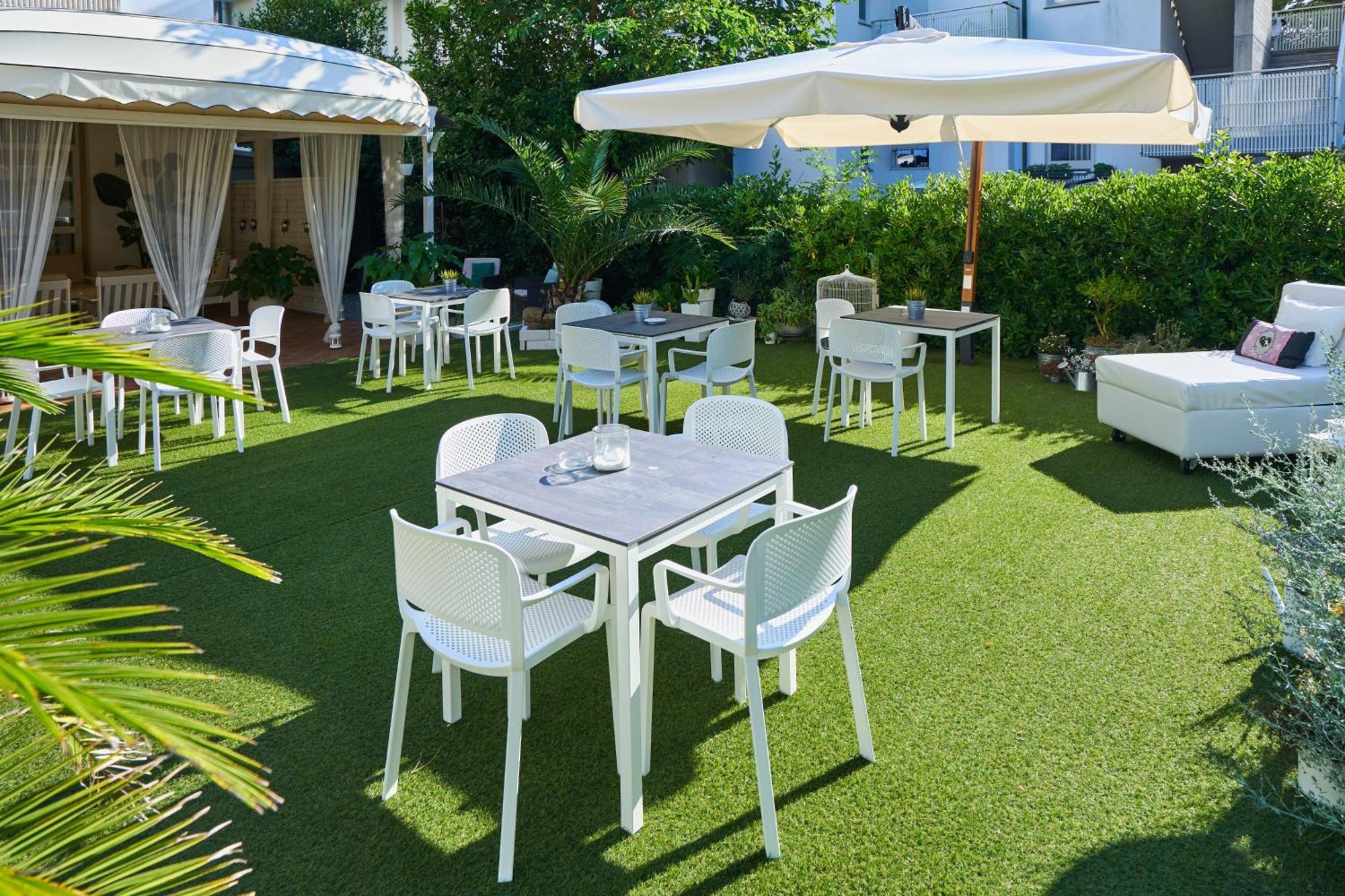 Hotel Bruna B&B Milano Marittima Luaran gambar