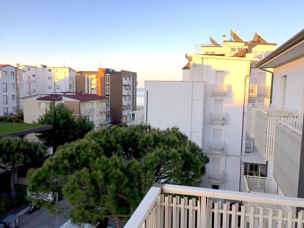 Hotel Bruna B&B Milano Marittima Luaran gambar