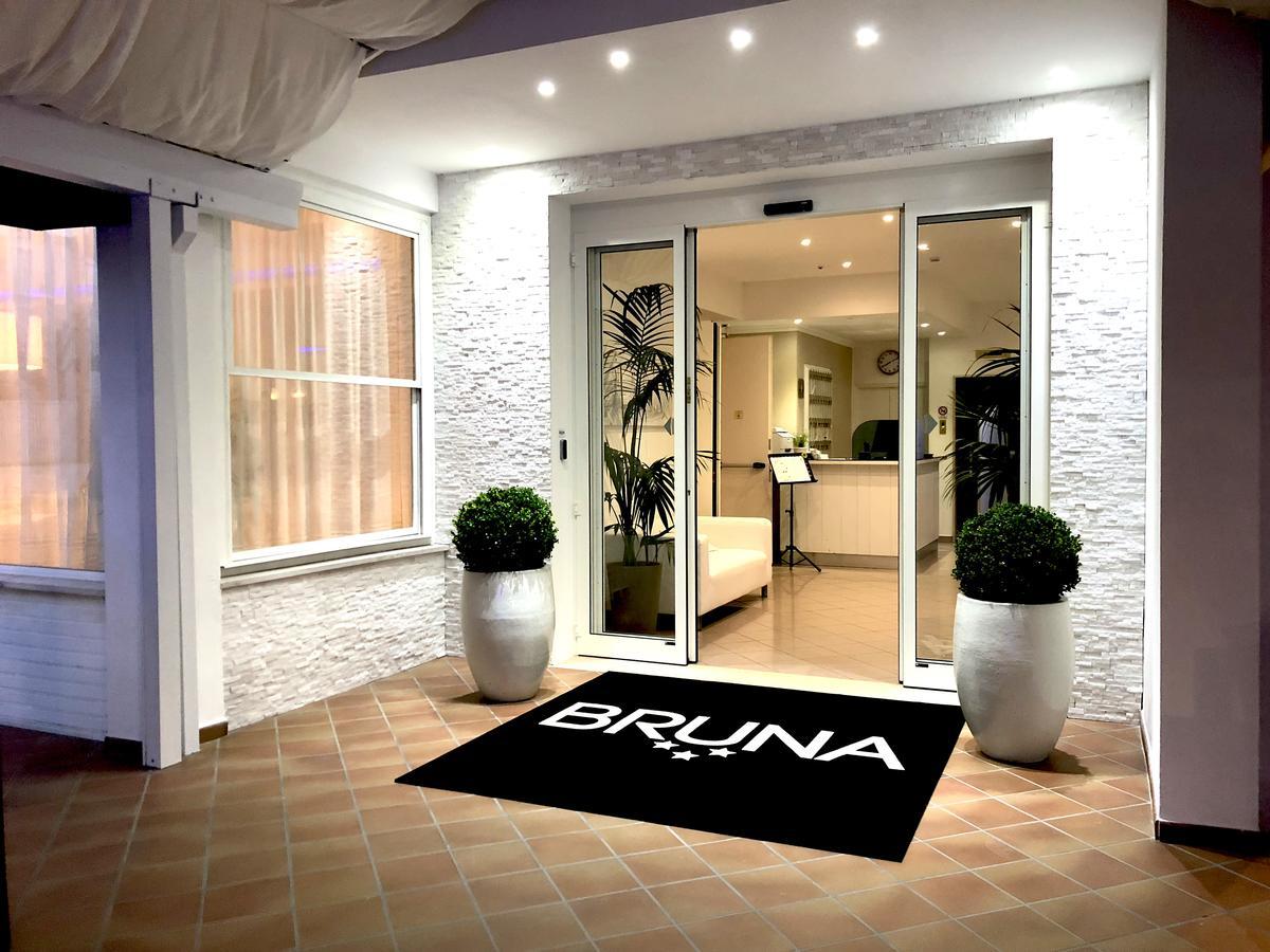 Hotel Bruna B&B Milano Marittima Luaran gambar