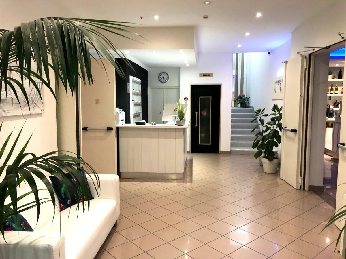 Hotel Bruna B&B Milano Marittima Luaran gambar